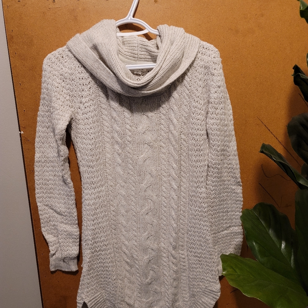 Cream cotton sweater